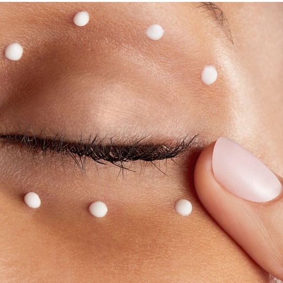 🌿 Skinfix Barrier+ Triple Lipid-Boost 360° Brightening Eye Cream - Picture 5 of 8